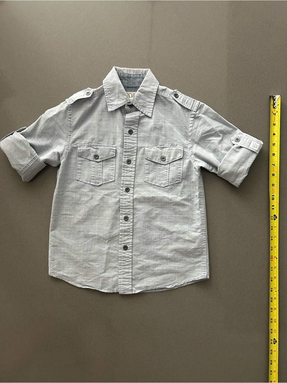 BoysButton Down Long Sleeve Shirt size M…
